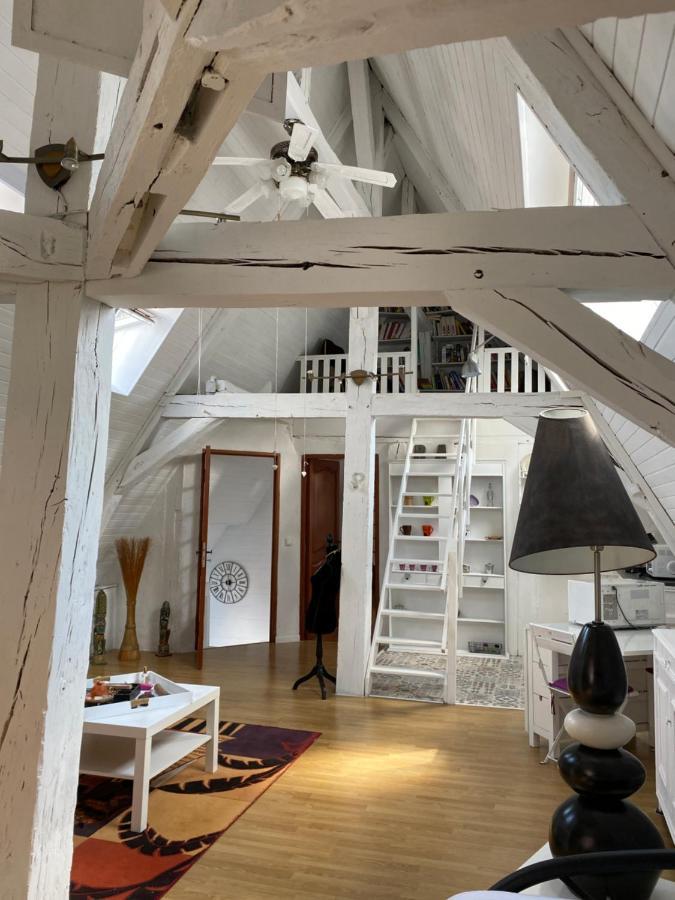 Loft De Lancelot Center *